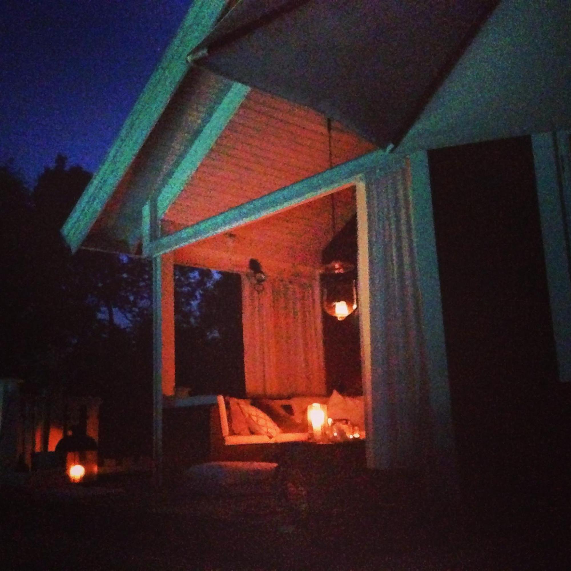 Villa Charmigt Hus Pa Vindoe Estocolmo Exterior foto